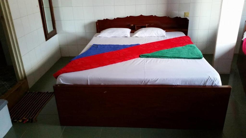 Chhaya Guest House Battambang Exterior photo