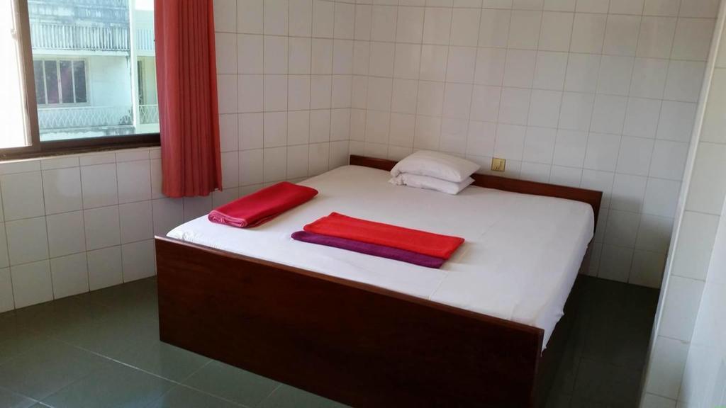 Chhaya Guest House Battambang Exterior photo