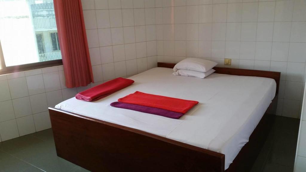 Chhaya Guest House Battambang Exterior photo